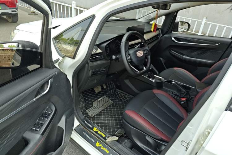 Used Geely Auto Vision X3 2021 PRO 1.5L CVT Deluxe Model Driver Seat