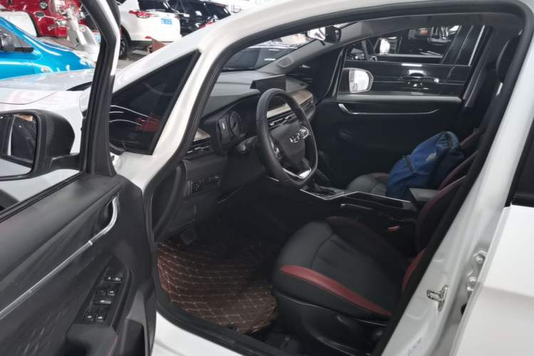 Used Geely Auto Vision X3 2021 PRO 1.5L CVT Deluxe Model Driver Seat
