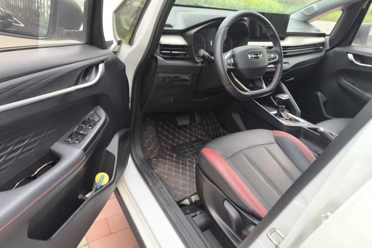 Used Geely Auto Vision X3 2021 PRO 1.5L CVT Deluxe Model Driver Seat