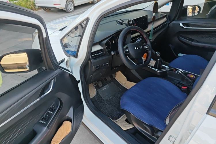 Used Geely Auto Vision X3 2021 PRO 1.5L Manual Elite Model Driver Seat