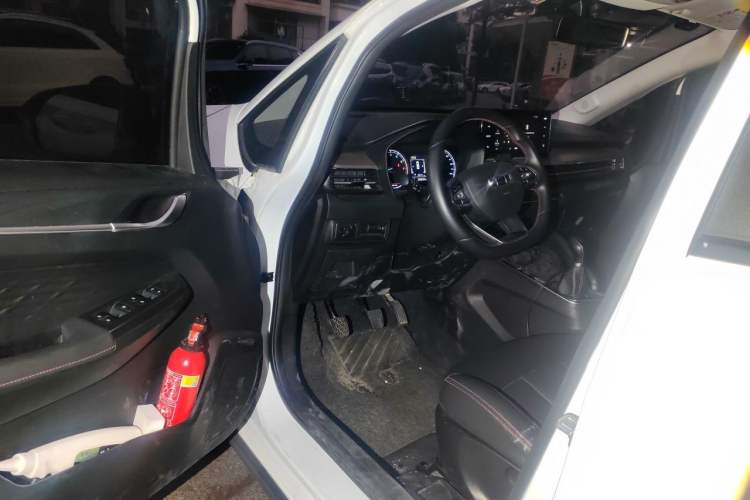 Used Geely Auto Vision X3 2021 PRO 1.5L Manual Elite Model Driver Seat