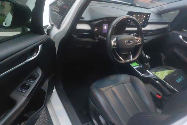 Used Geely Auto Vision X3 2021 PRO 1.5L Manual Elite Model Driver Seat