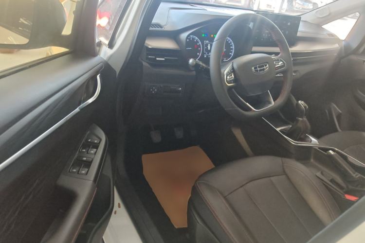 Used Geely Auto Vision X3 2021 PRO 1.5L Manual Elite Model Driver Seat
