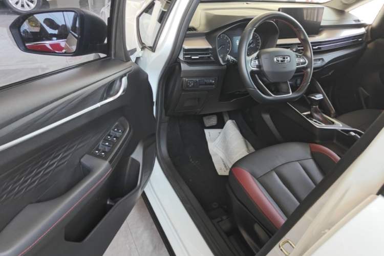 Used Geely Auto Vision X3 2021 PRO 1.5L CVT Deluxe Model Driver Seat