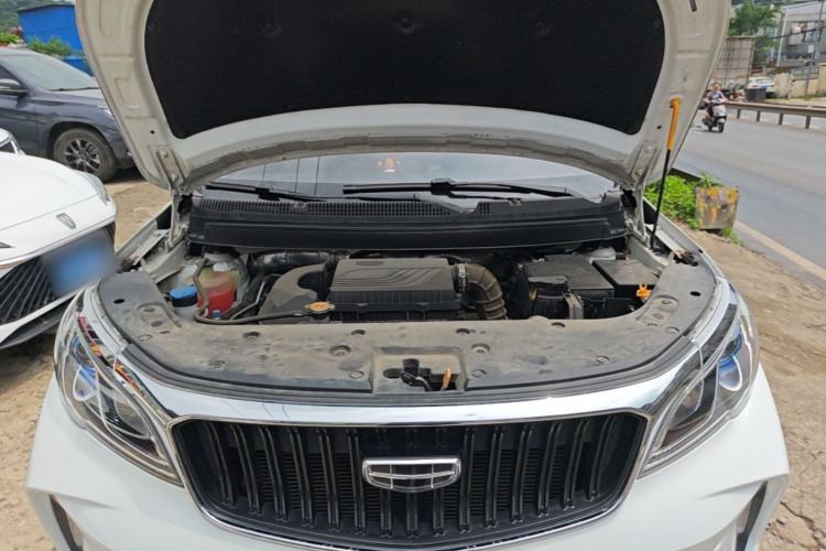 Used Geely Auto Vision X3 2021 PRO 1.5L Manual Elite Model Engine Bay