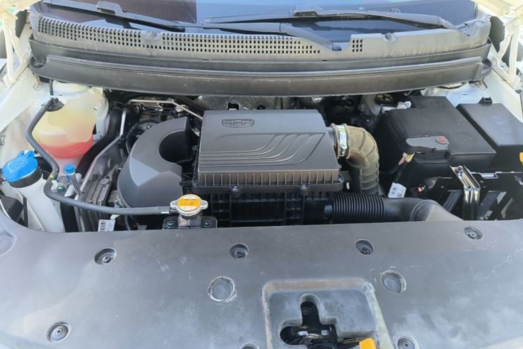 Used Geely Auto Vision X3 2021 PRO 1.5L Manual Elite Model Engine Bay