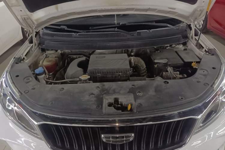 Used Geely Auto Vision X3 2021 PRO 1.5L CVT Deluxe Model Engine Bay
