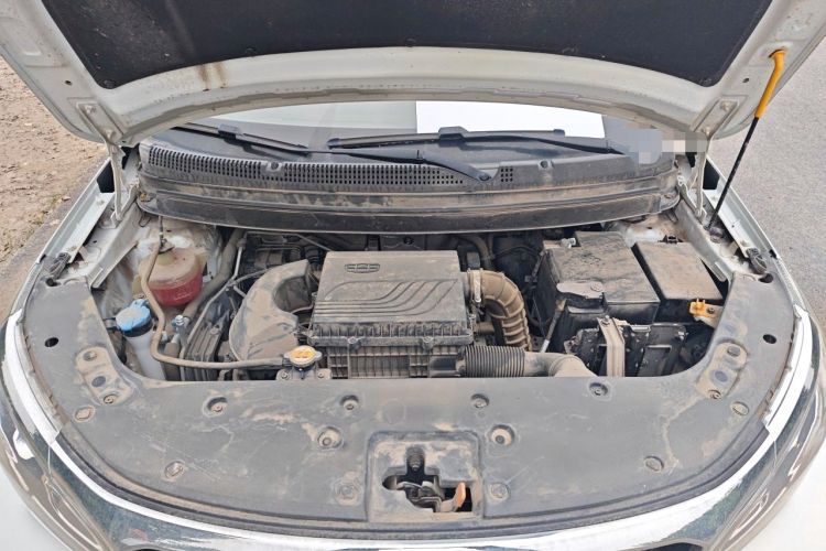 Used Geely Auto Vision X3 2021 PRO 1.5L Manual Elite Model Engine Bay