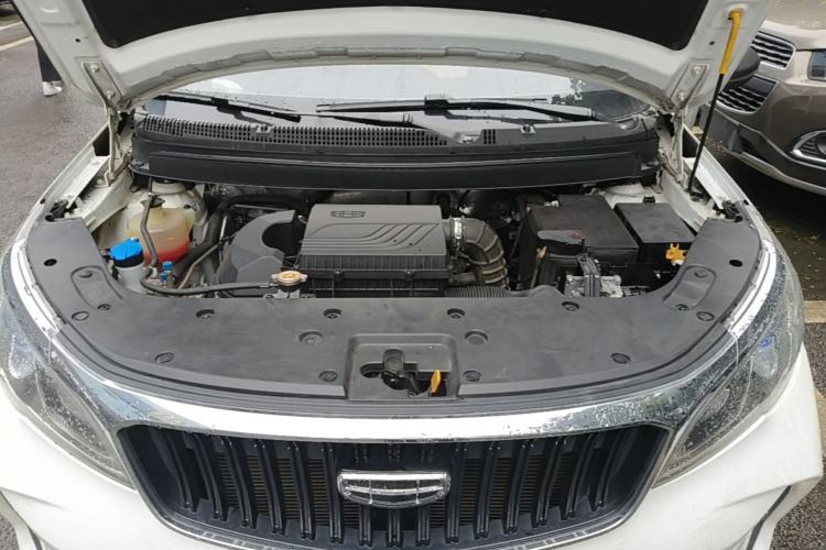 Used Geely Auto Vision X3 2021 PRO 1.5L CVT Deluxe Model Engine Bay