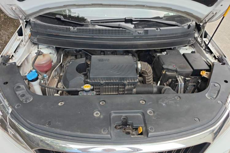 Used Geely Auto Vision X3 2021 PRO 1.5L Manual Elite Model Engine Bay