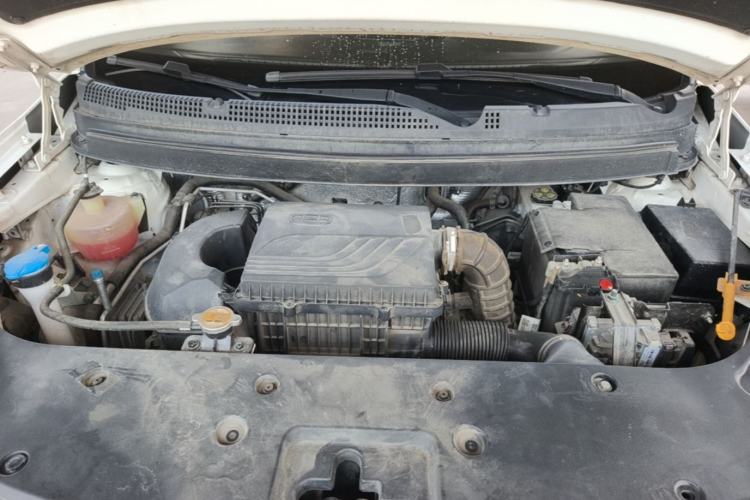 Used Geely Auto Vision X3 2021 PRO 1.5L CVT Deluxe Model Engine Bay