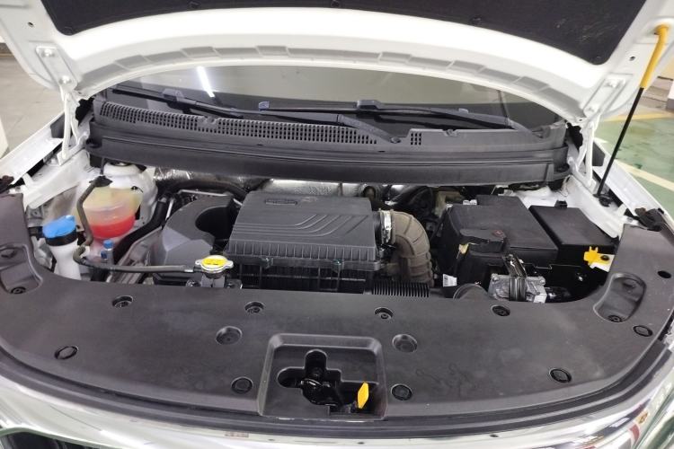 Used Geely Auto Vision X3 2021 PRO 1.5L CVT Deluxe Model Engine Bay