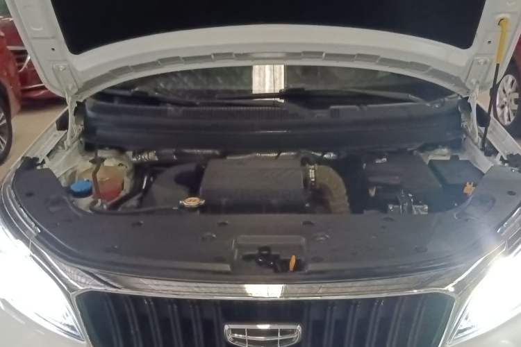 Used Geely Auto Vision X3 2021 PRO 1.5L CVT Deluxe Model Engine Bay