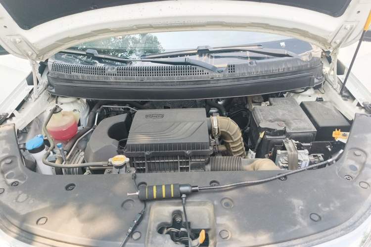 Used Geely Auto Vision X3 2021 PRO 1.5L CVT Deluxe Model Engine Bay