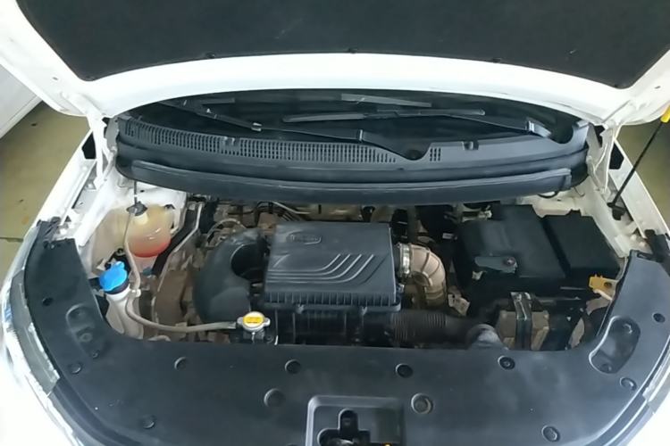 Used Geely Auto Vision X3 2021 PRO 1.5L CVT Deluxe Model Engine Bay