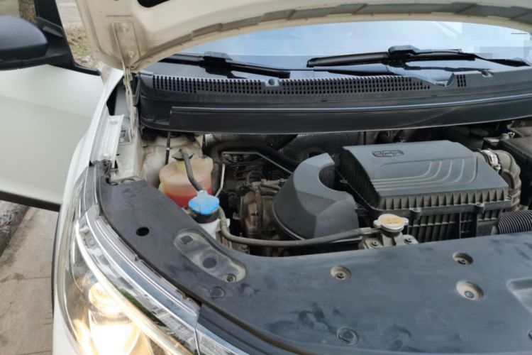 Used Geely Auto Vision X3 2021 PRO 1.5L CVT Deluxe Model Engine Bay Right
