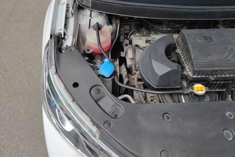 Used Geely Auto Vision X3 2021 PRO 1.5L Manual Elite Model Engine Bay Right