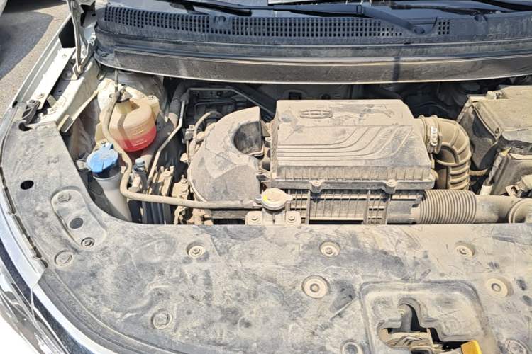 Used Geely Auto Vision X3 2021 PRO 1.5L Manual Elite Model Engine Bay Right