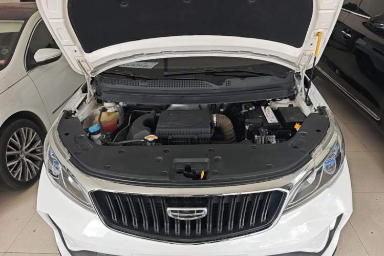 Used Geely Auto Vision X3 2021 PRO 1.5L CVT Deluxe Model Engine Bay
