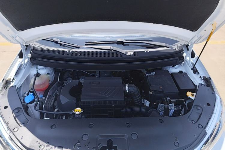 Used Geely Auto Vision X3 2021 PRO 1.5L CVT Deluxe Model Engine Bay