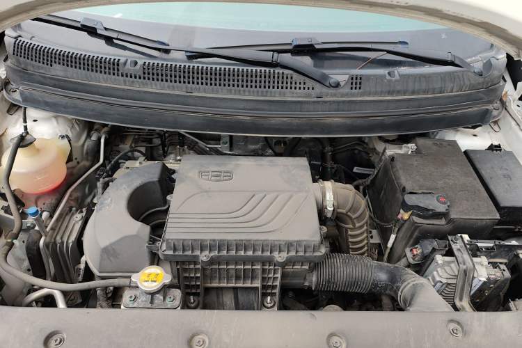 Used Geely Auto Vision X3 2021 PRO 1.5L CVT Deluxe Model Engine Bay