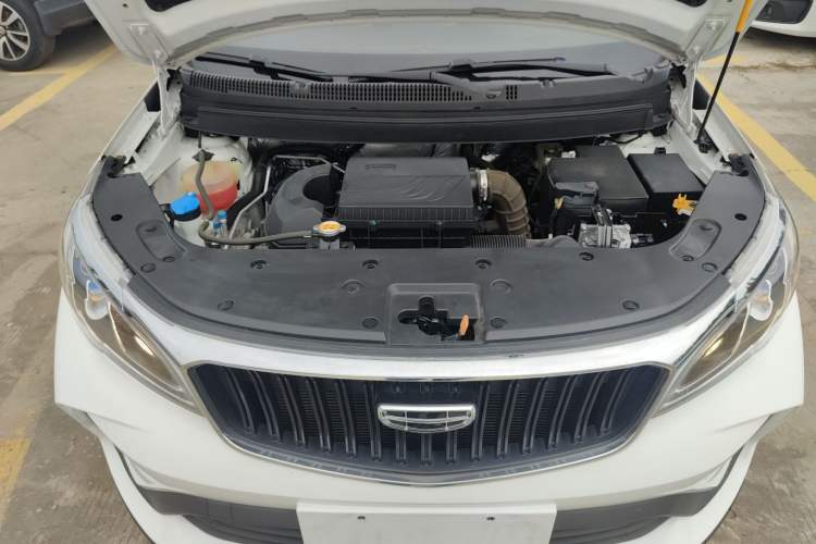Used Geely Auto Vision X3 2021 PRO 1.5L CVT Deluxe Model Engine Bay