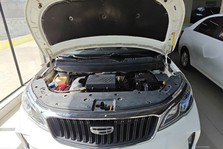 Used Geely Auto Vision X3 2021 PRO 1.5L Manual Elite Model Engine Bay