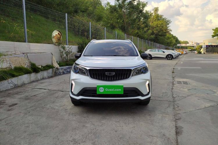 Used Geely Auto Vision X3 2021 PRO 1.5L CVT Deluxe Model Exterior 1
