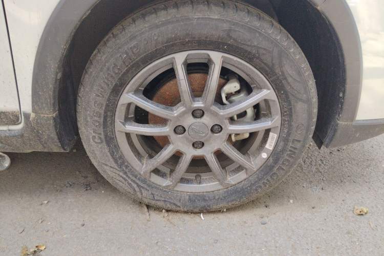 Used Geely Auto Vision X3 2021 PRO 1.5L CVT Deluxe Model Exterior 1