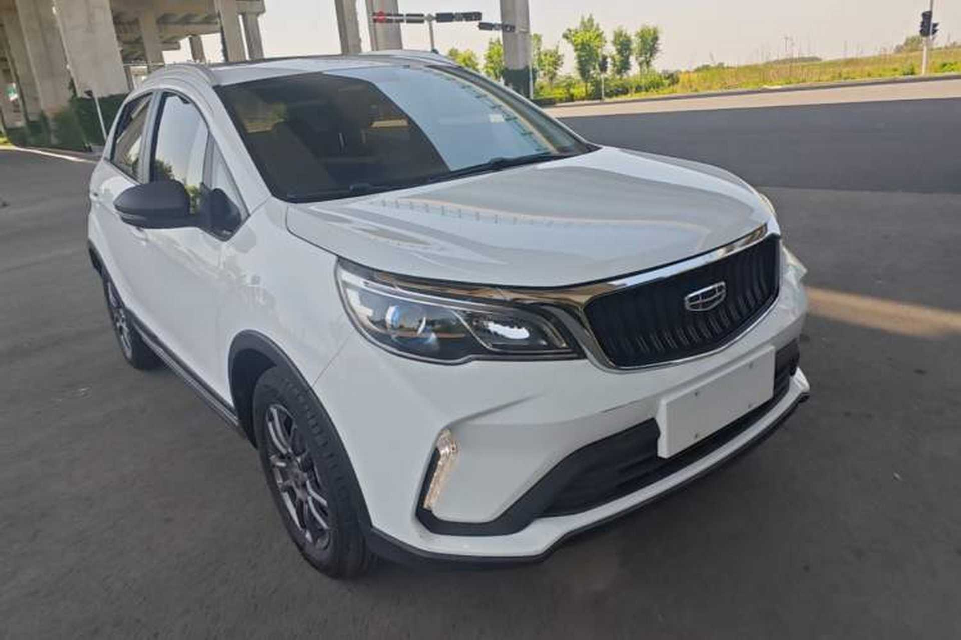 Used Geely Auto Vision X3 2021 PRO 1.5L CVT Deluxe Model Exterior 1