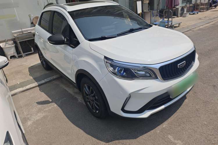 Used Geely Auto Vision X3 2021 PRO 1.5L CVT Deluxe Model Exterior 2