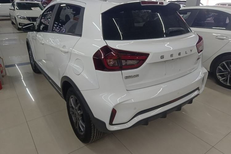 Used Geely Auto Vision X3 2021 PRO 1.5L CVT Deluxe Model Exterior 2