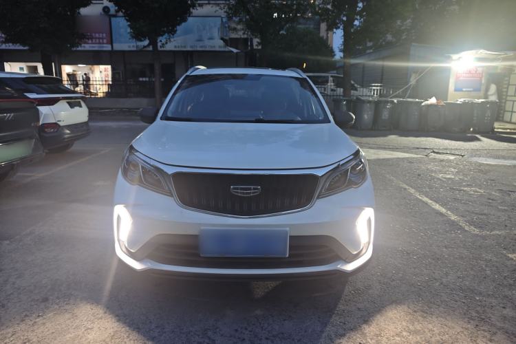 Used Geely Auto Vision X3 2021 PRO 1.5L CVT Deluxe Model Exterior 2