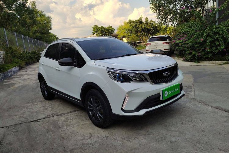 Used Geely Auto Vision X3 2021 PRO 1.5L CVT Deluxe Model Exterior 2