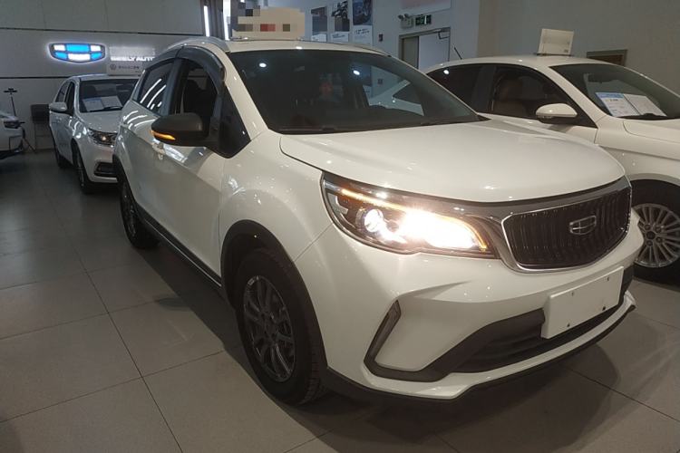 Used Geely Auto Vision X3 2021 PRO 1.5L CVT Deluxe Model Exterior 2