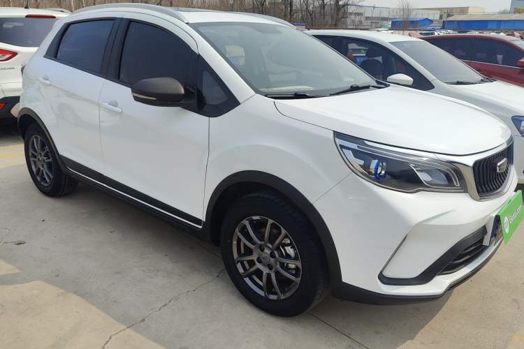 Used Geely Auto Vision X3 2021 PRO 1.5L CVT Deluxe Model Exterior 2