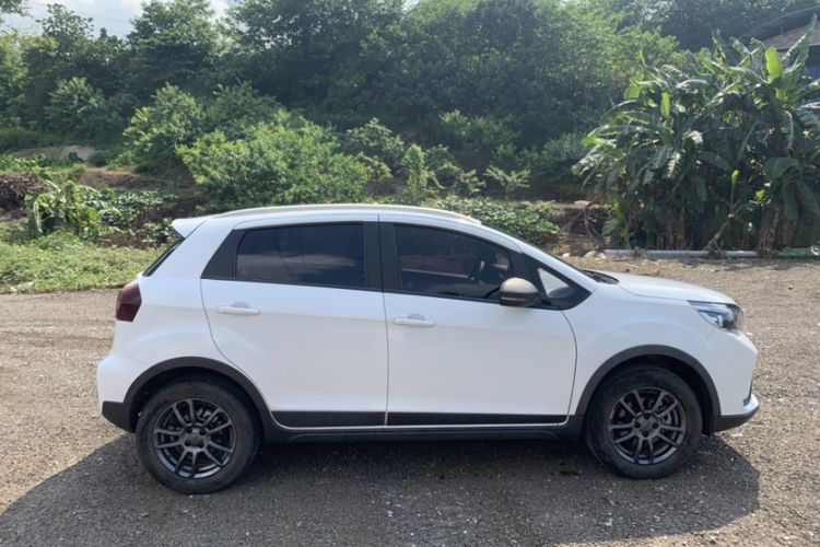 Used Geely Auto Vision X3 2021 PRO 1.5L Manual Elite Model Exterior 3