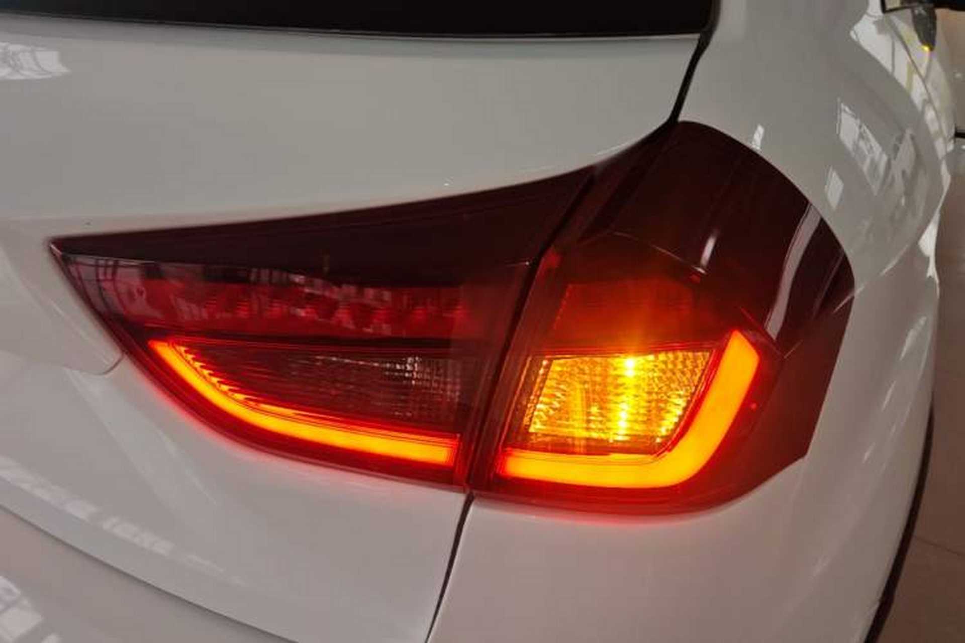 Used Geely Auto Vision X3 2021 PRO 1.5L Manual Elite Model Exterior 3