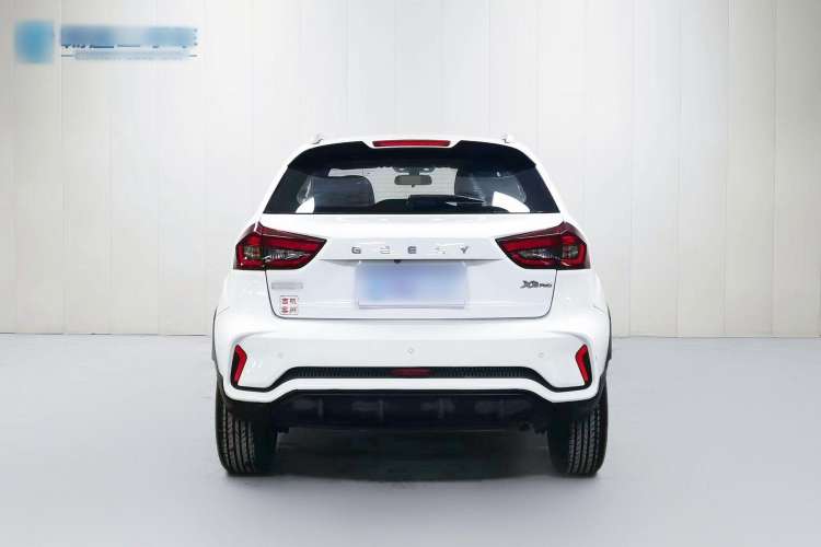 Used Geely Auto Vision X3 2021 PRO 1.5L CVT Deluxe Model Exterior 4