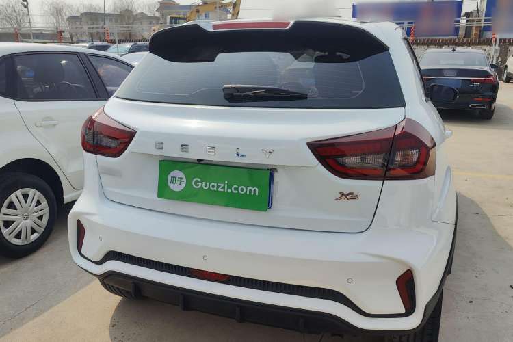 Used Geely Auto Vision X3 2021 PRO 1.5L CVT Deluxe Model Exterior 4