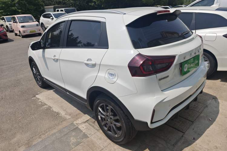 Used Geely Auto Vision X3 2021 PRO 1.5L CVT Deluxe Model Exterior 5