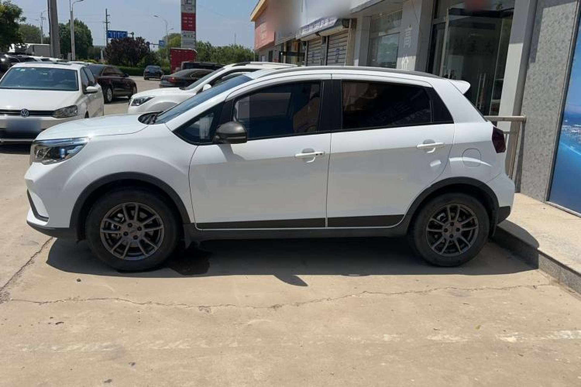 Used Geely Auto Vision X3 2021 PRO 1.5L CVT Deluxe Model Exterior 5