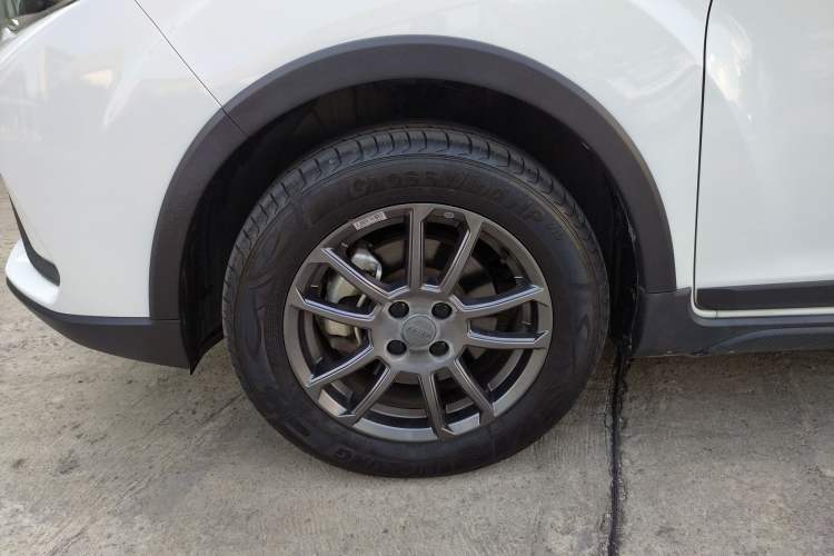 Used Geely Auto Vision X3 2021 PRO 1.5L CVT Deluxe Model Exterior 5