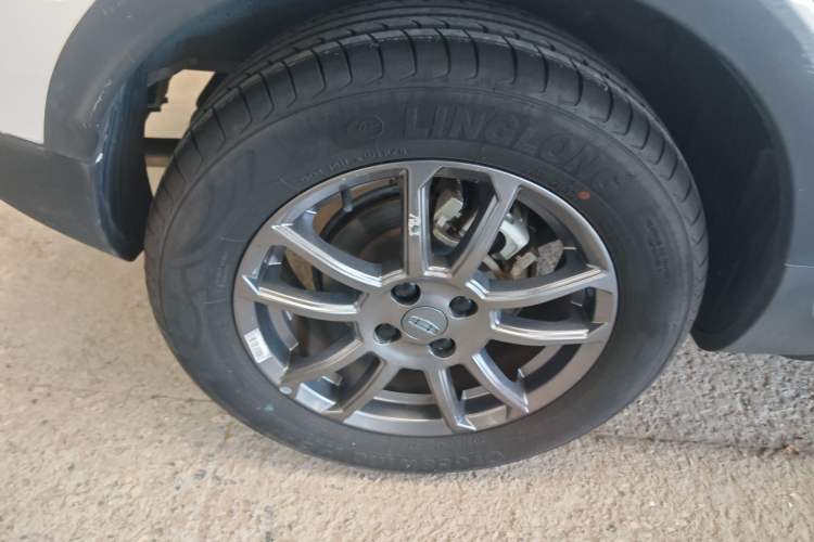 Used Geely Auto Vision X3 2021 PRO 1.5L Manual Elite Model Exterior 5