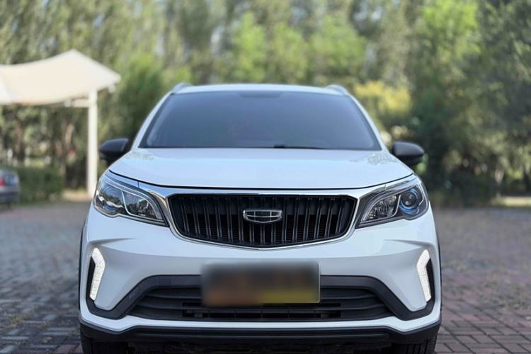 Used Geely Auto Vision X3 2021 PRO 1.5L CVT Deluxe Model Exterior 5