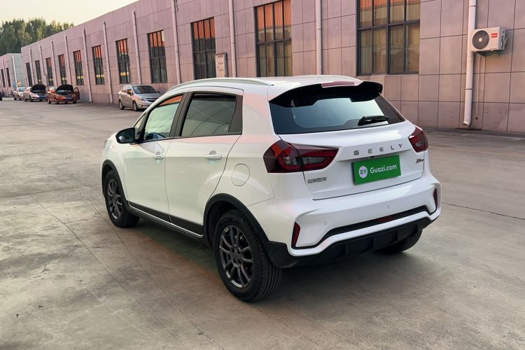 Used Geely Auto Vision X3 2021 PRO 1.5L CVT Deluxe Model Exterior 6
