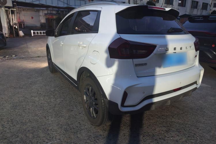 Used Geely Auto Vision X3 2021 PRO 1.5L CVT Deluxe Model Exterior 7