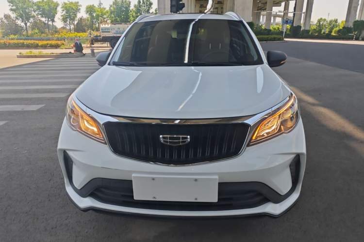 Used Geely Auto Vision X3 2021 PRO 1.5L CVT Deluxe Model Front