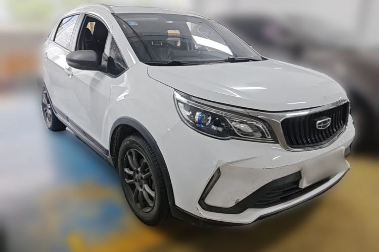 Used Geely Auto Vision X3 2021 PRO 1.5L CVT Deluxe Model Front Right 45 Deg