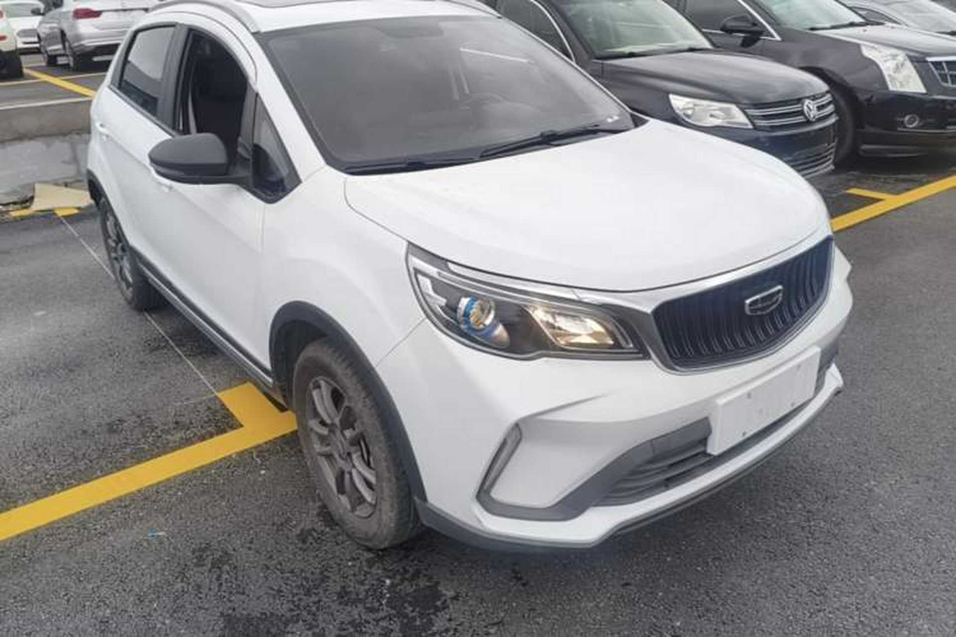 Used Geely Auto Vision X3 2021 PRO 1.5L Manual Elite Model Front Right 45 Deg